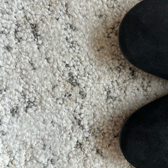 Aquatalia size 11 great used condition Black and Blue Heeled Boots Suede - Picture 11 of 11